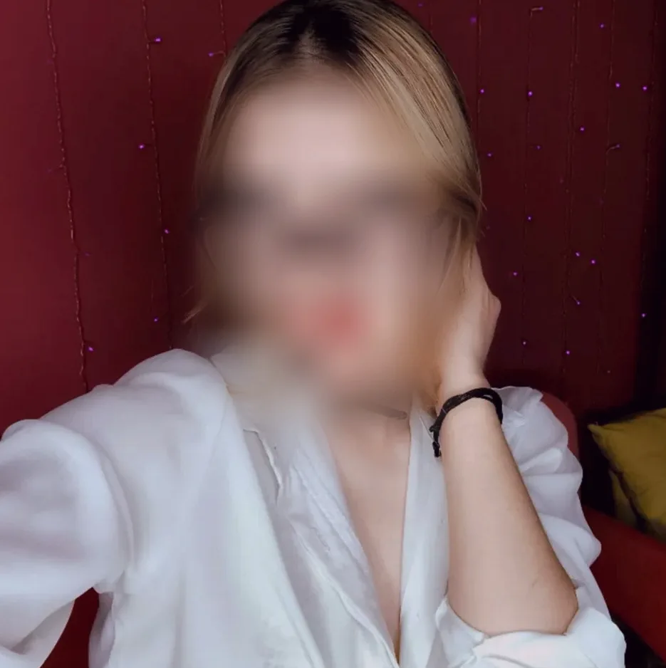 Nienke, 22